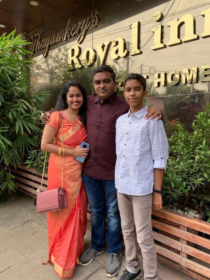 Thayamkery'S Royal Inn Kochi Buitenkant foto